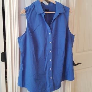 Sleeveless blue blouse